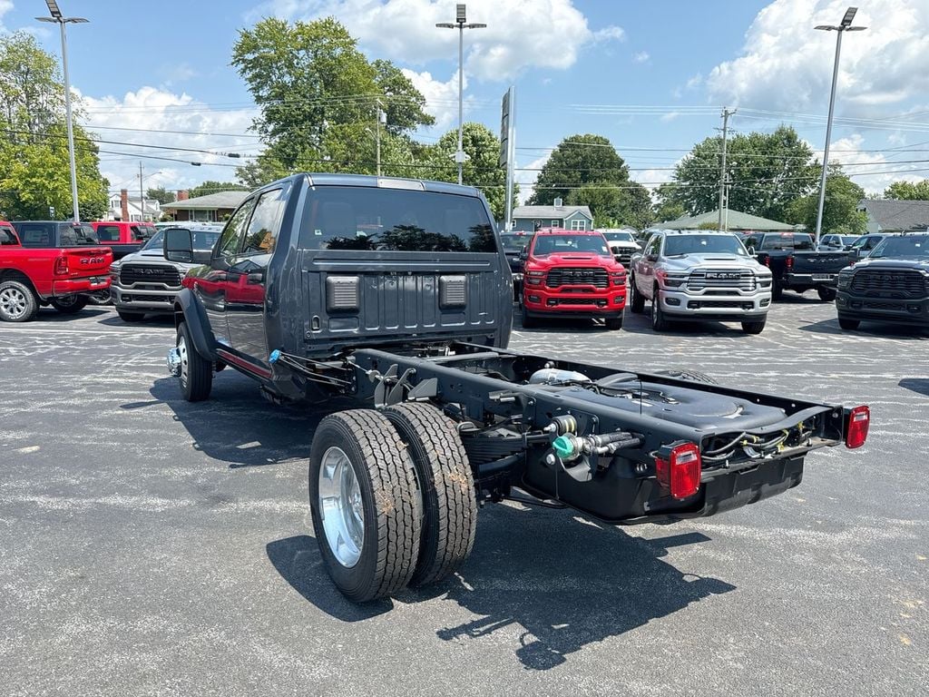 New 2026 Ram 4500HD Tradesman - photo - 11