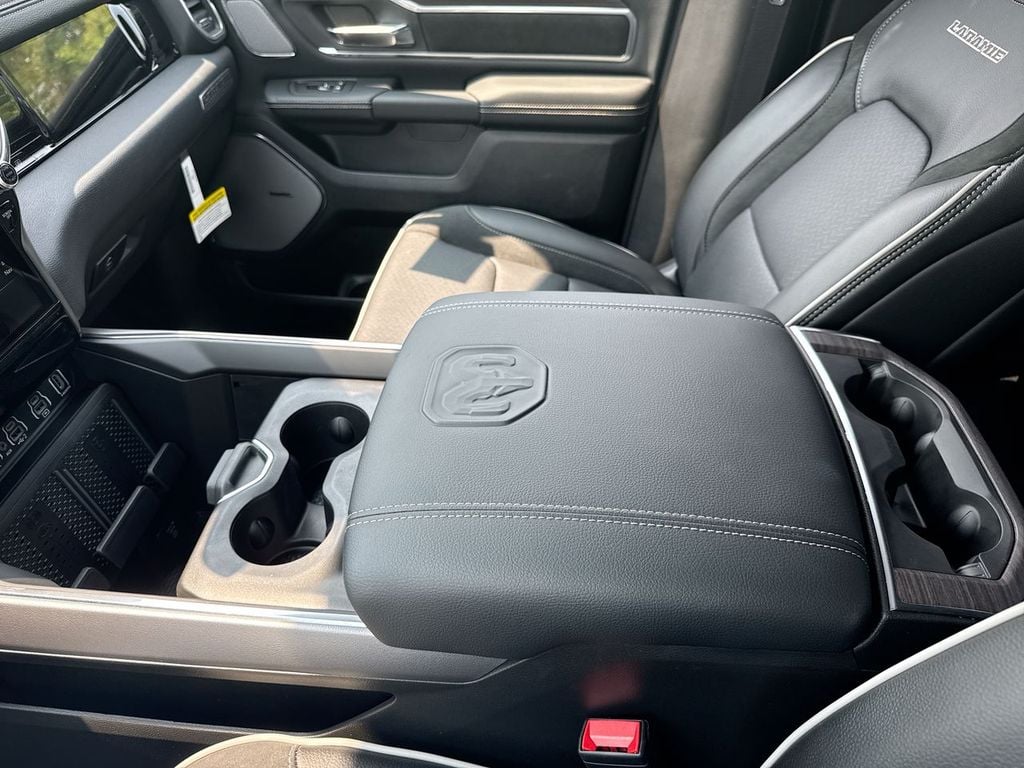 New 2026 Ram 1500 Laramie - photo - 25