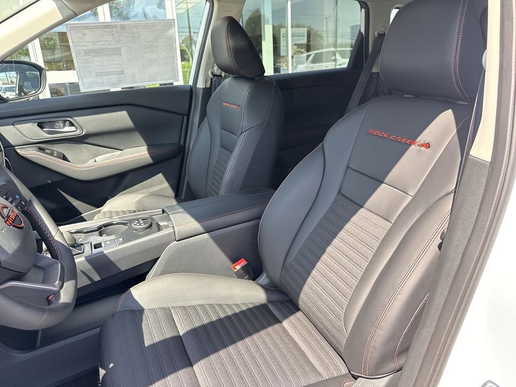 New 2026 Nissan Rogue Rock Creek - photo - 21