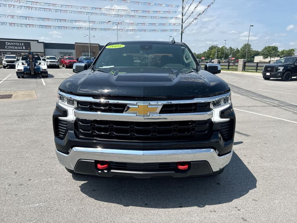 Pre-Owned 2025 Chevrolet Silverado 1500 LT - photo - 15