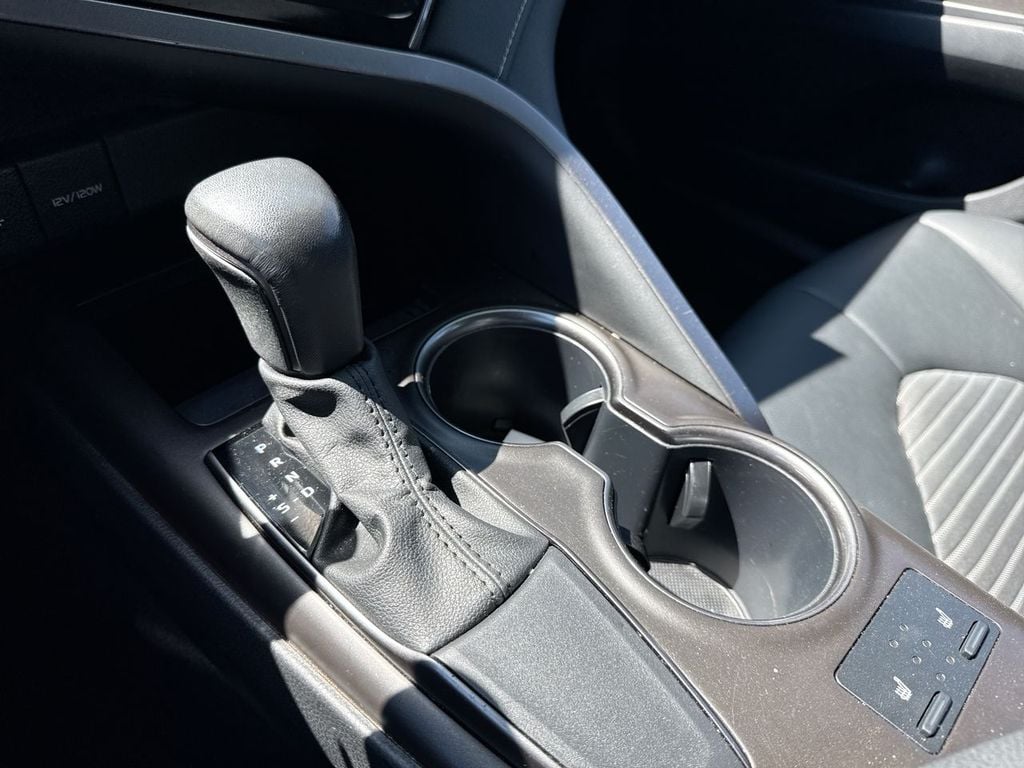 Pre-Owned 2024 Toyota Camry - photo - 25