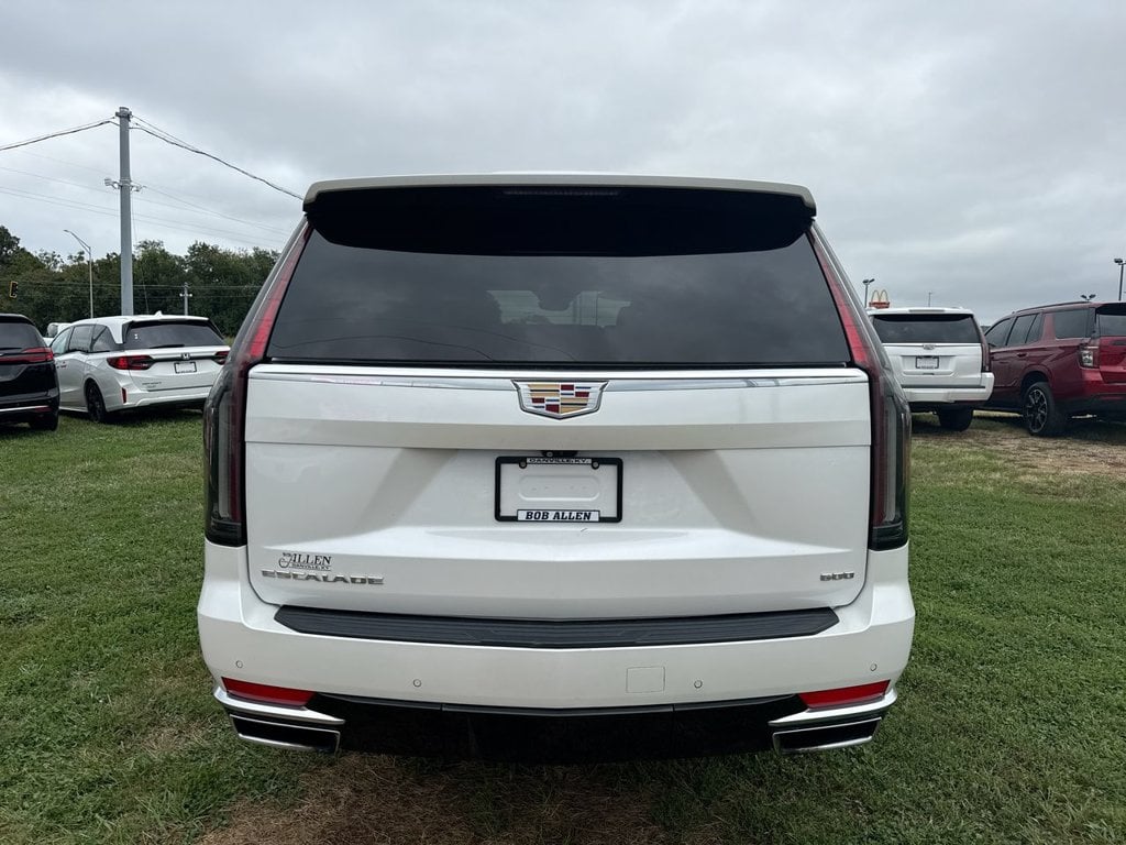 Pre-Owned 2023 Cadillac Escalade ESV Premium - photo - 18