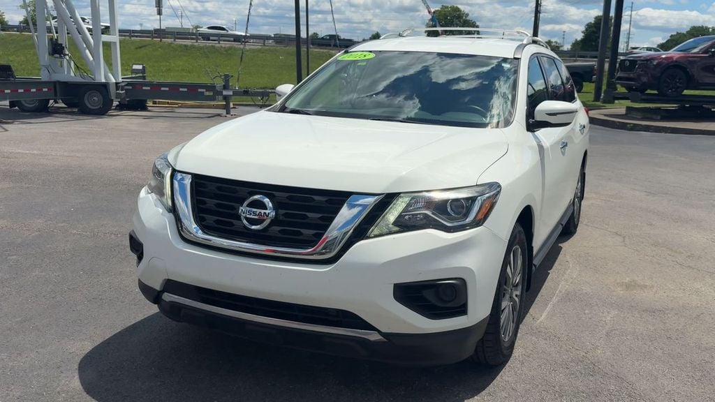 Pre-Owned 2018 Nissan Pathfinder S - photo - 1