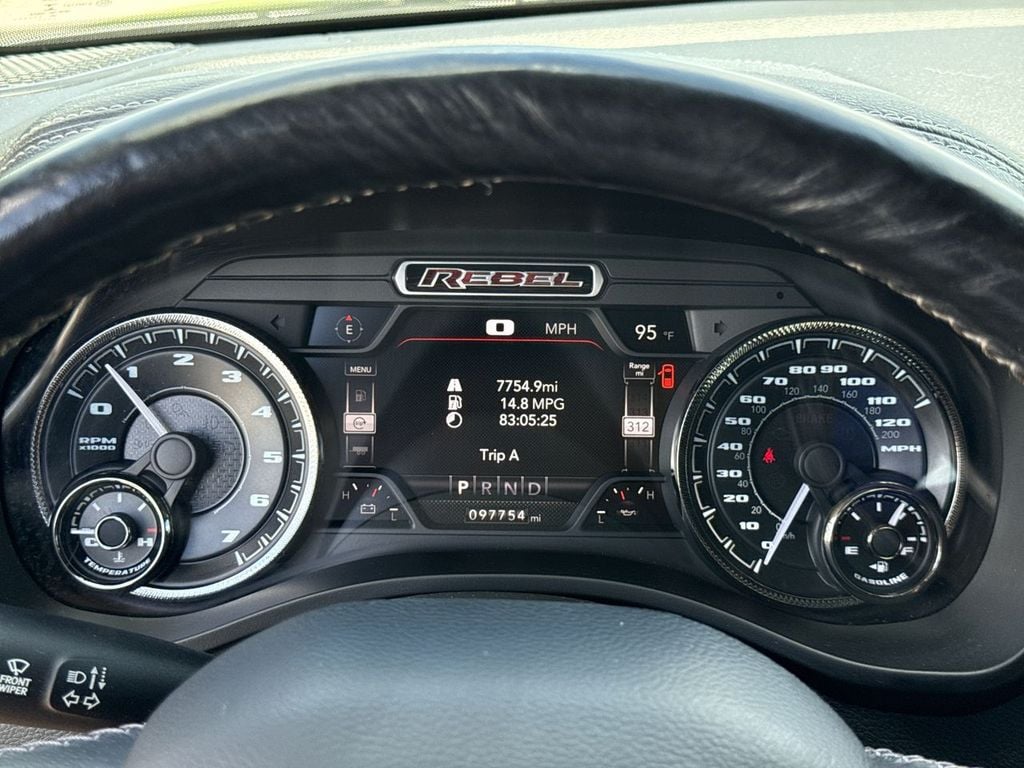 Pre-Owned 2020 Ram 1500 Rebel - photo - 23