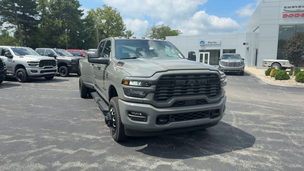 New 2026 Ram 3500 Big Horn - photo - 8