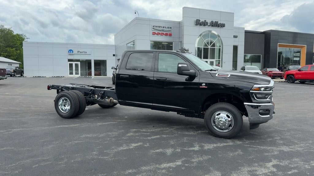 New 2026 Ram 3500 Tradesman - photo - 7