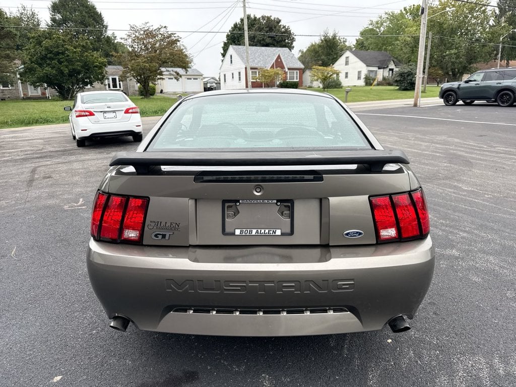 Pre-Owned 2002 Ford Mustang GT - photo - 9