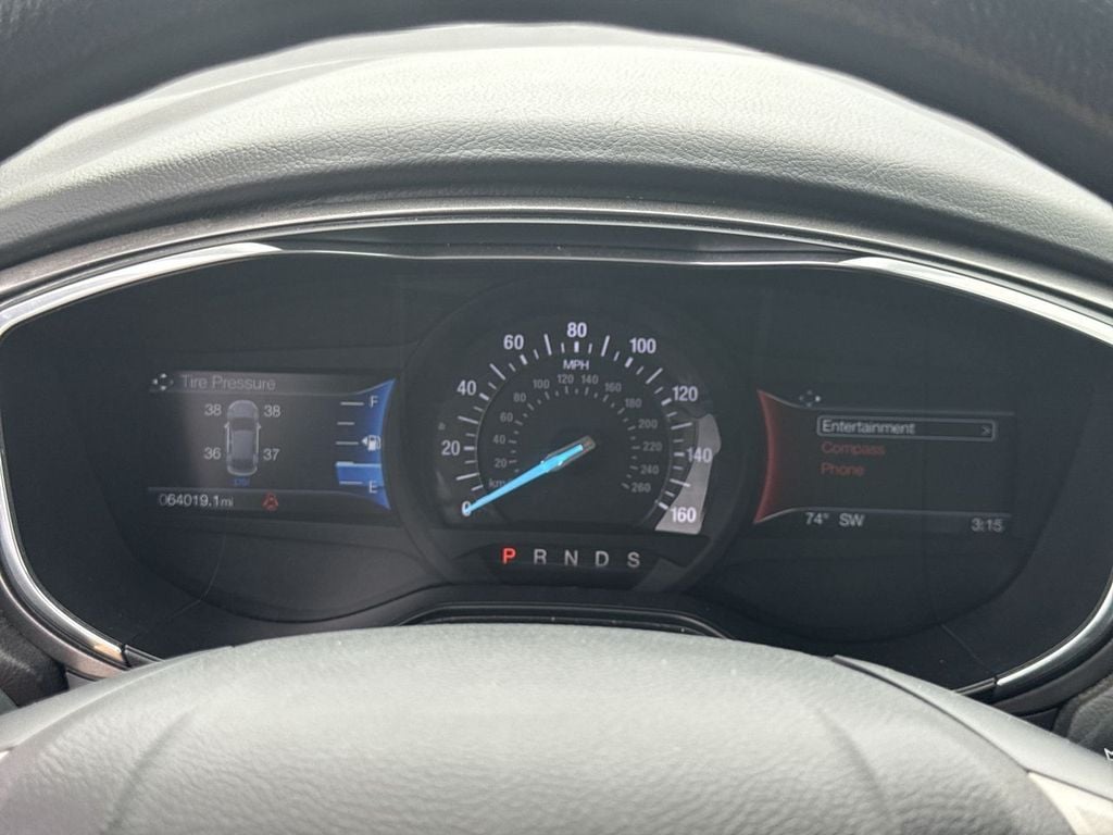 Pre-Owned 2020 Ford Fusion SE - photo - 23