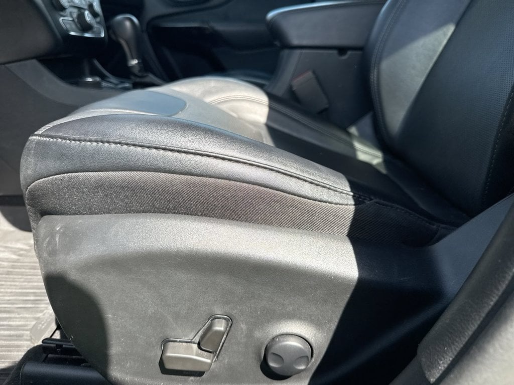Pre-Owned 2022 Jeep Cherokee Latitude Lux - photo - 22