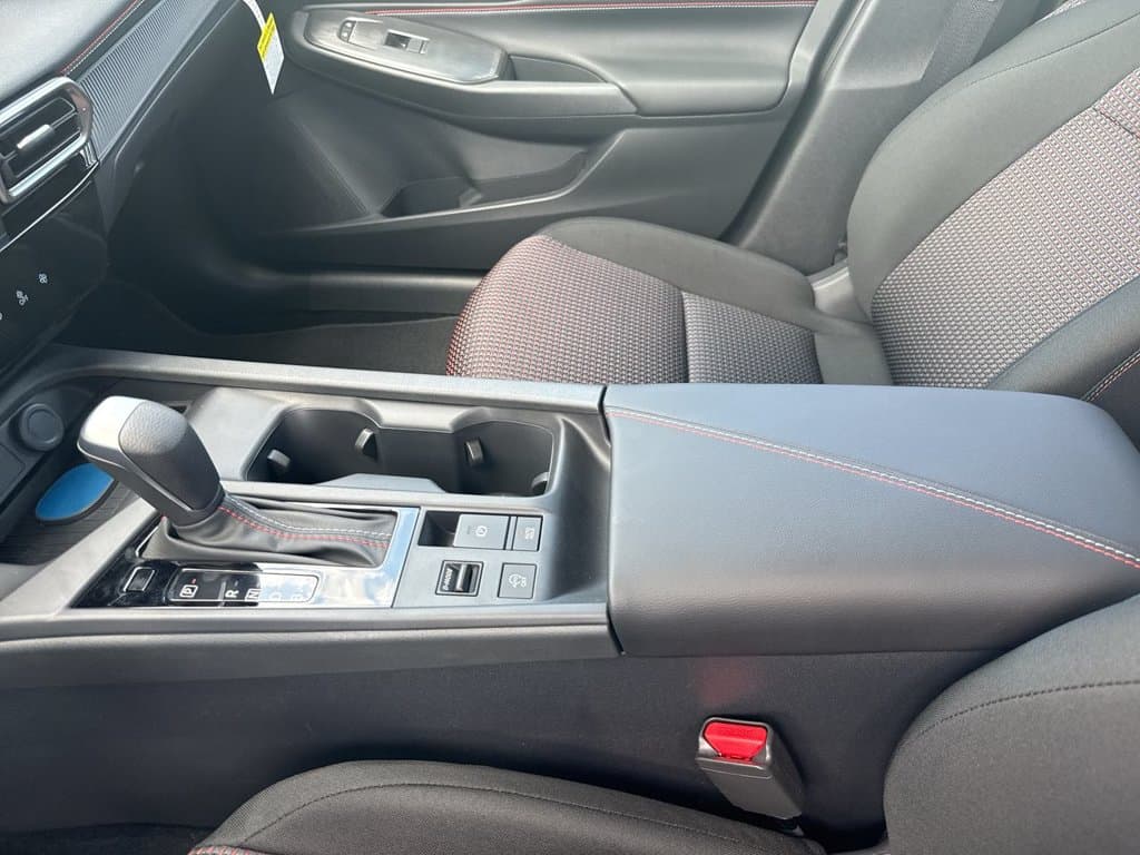 New 2027 Nissan Sentra SR - photo - 24