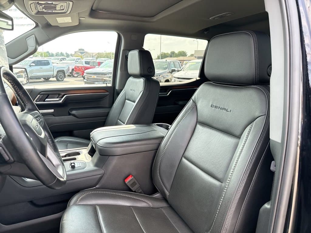 Pre-Owned 2025 GMC Sierra 1500 Denali - photo - 20