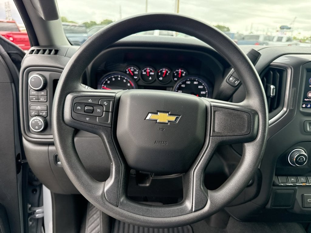 Pre-Owned 2024 Chevrolet Silverado 1500 Custom - photo - 22
