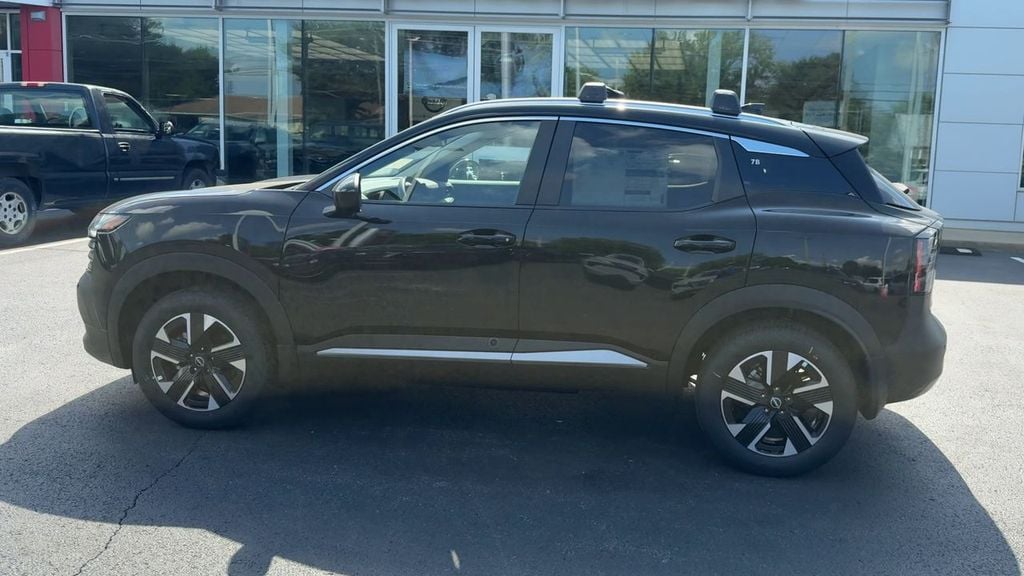 New 2026 Nissan Kicks SV - photo - 3