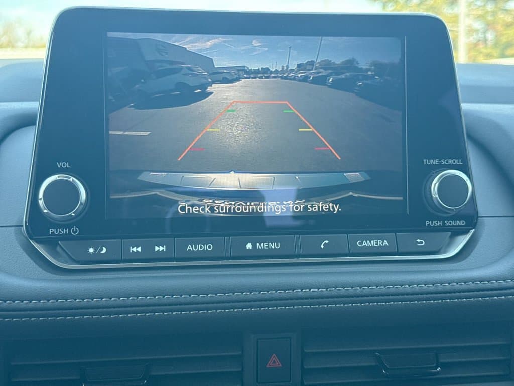 New 2026 Nissan Rogue SV - photo - 28