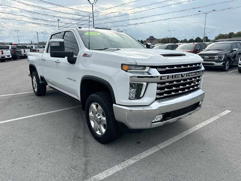 Pre-Owned 2023 Chevrolet Silverado 2500HD LTZ - photo - 14