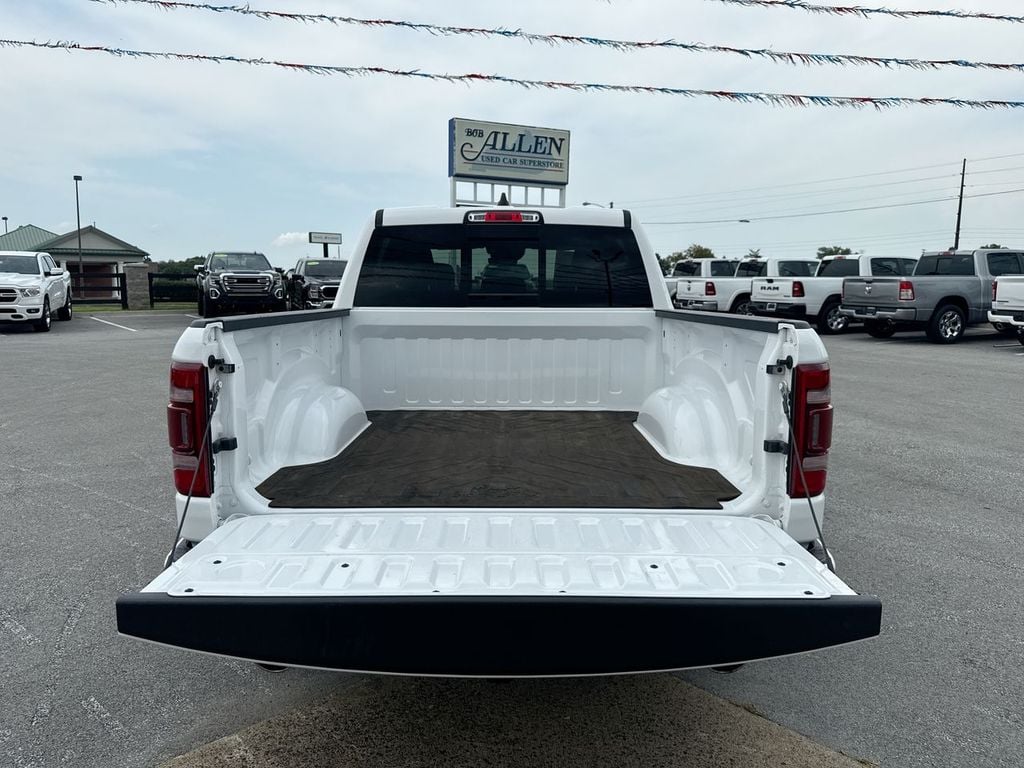 Pre-Owned 2023 Ram 1500 Laramie - photo - 16