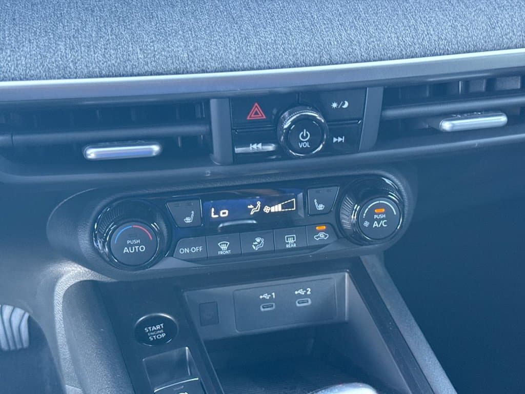 New 2027 Nissan Kicks SV - photo - 28