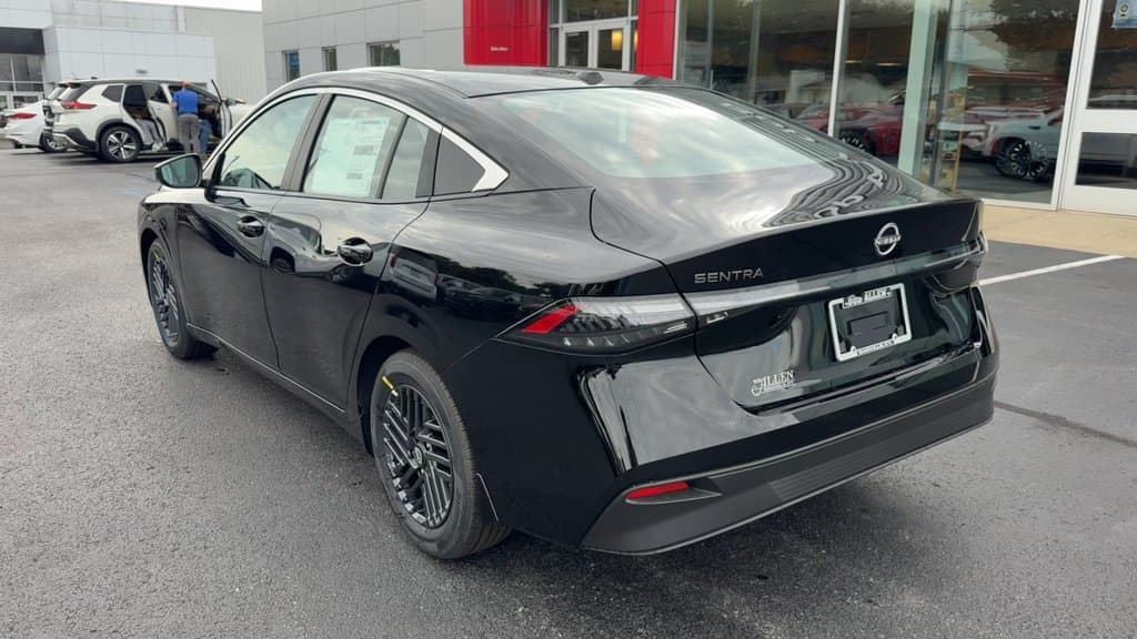 New 2027 Nissan Sentra SV - photo - 4