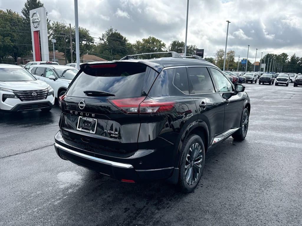 New 2026 Nissan Rogue Platinum - photo - 12