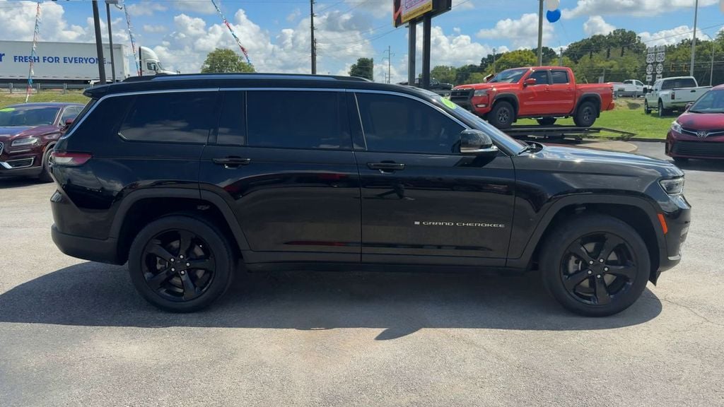 Pre-Owned 2023 Jeep Grand Cherokee L Limited - photo - 7