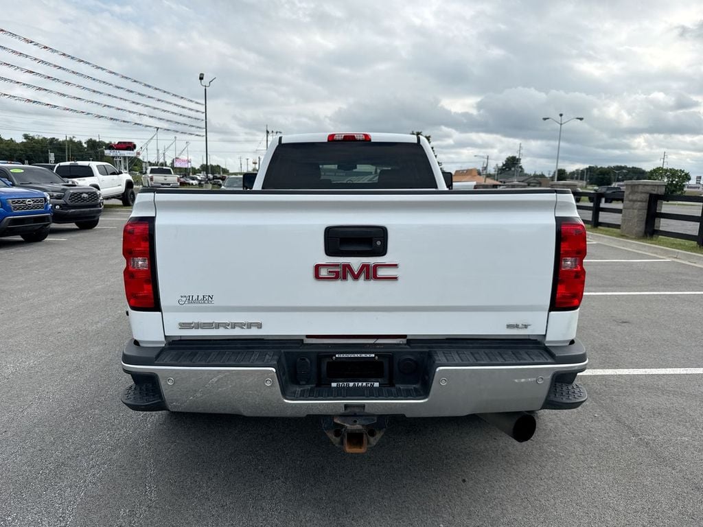 Pre-Owned 2018 GMC Sierra 3500HD SLT - photo - 9