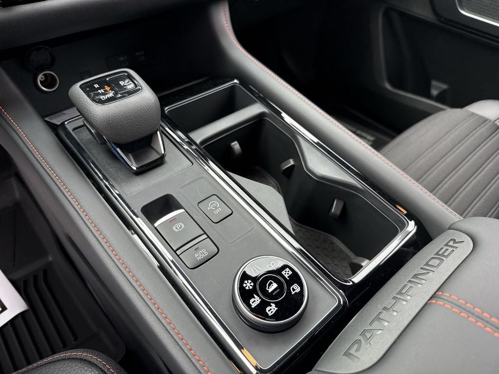 New 2026 Nissan Pathfinder Rock Creek - photo - 27