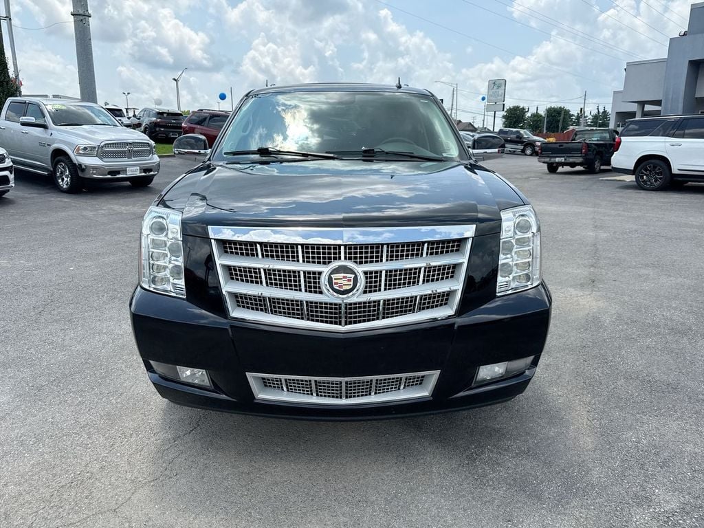 Pre-Owned 2014 Cadillac Escalade Platinum Edition - photo - 7