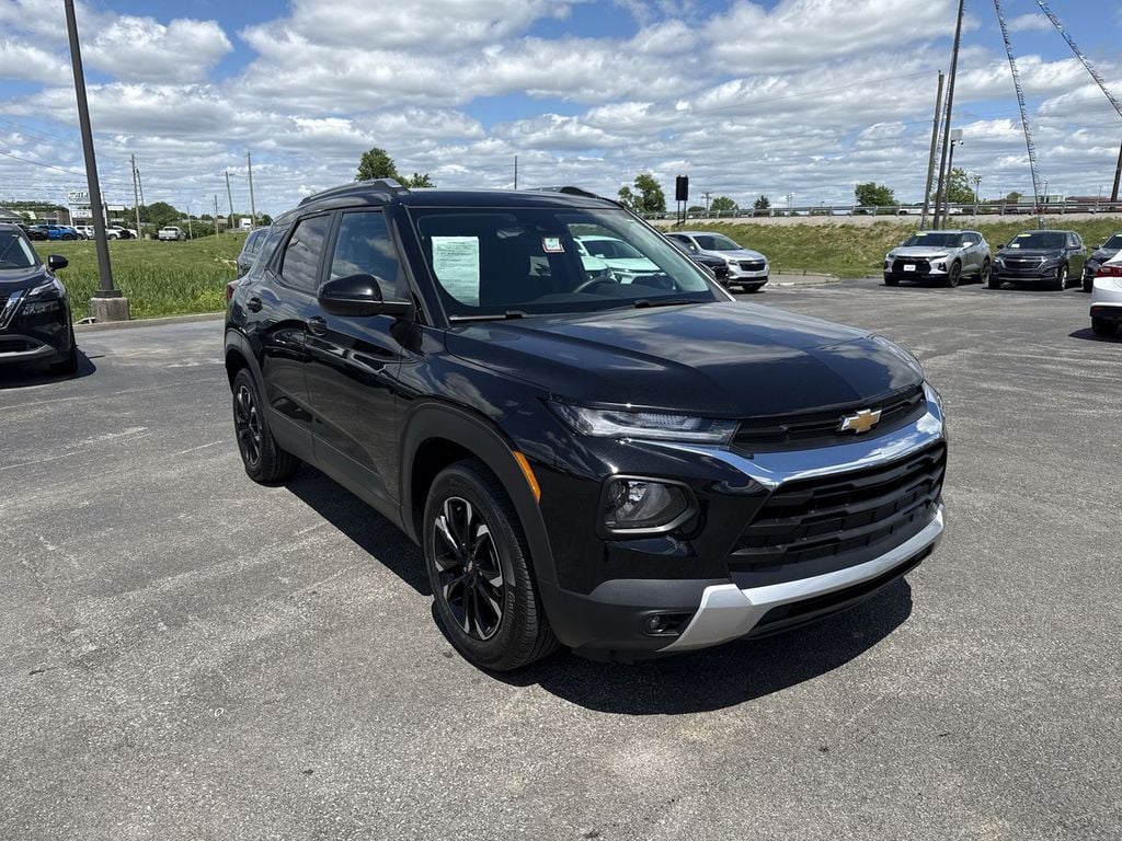Pre-Owned 2023 Chevrolet TrailBlazer LT - photo - 14