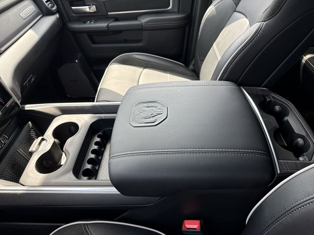 New 2026 Ram 2500 Laramie - photo - 24