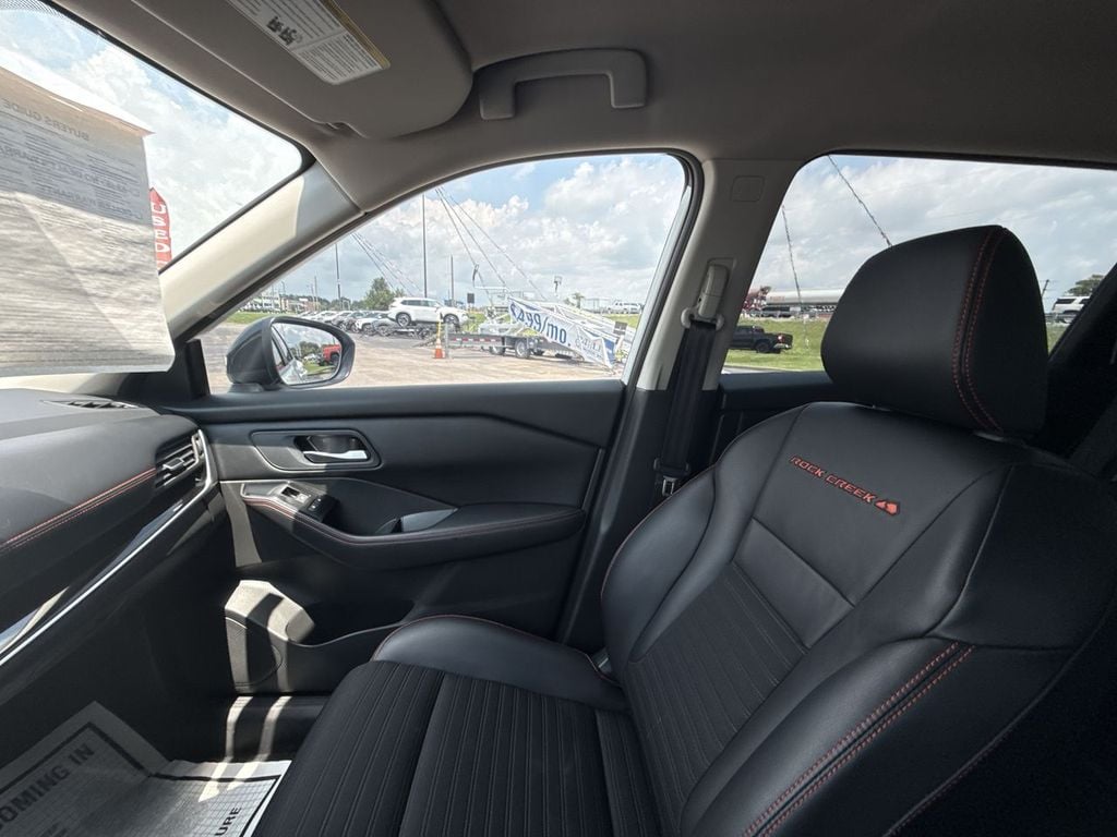 Pre-Owned 2025 Nissan Rogue Rock Creek - photo - 30