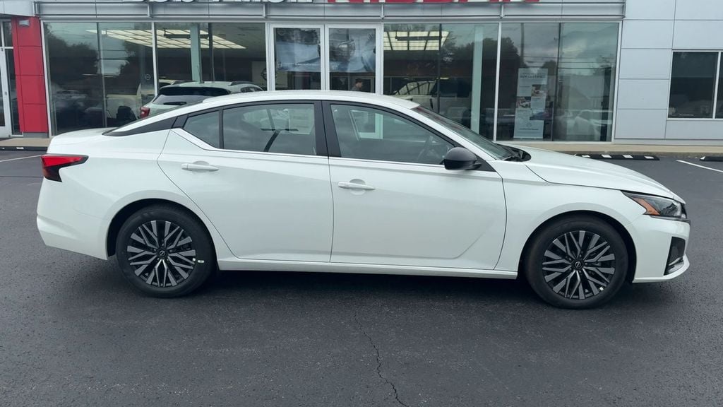 New 2026 Nissan Altima 2.5 SV - photo - 7