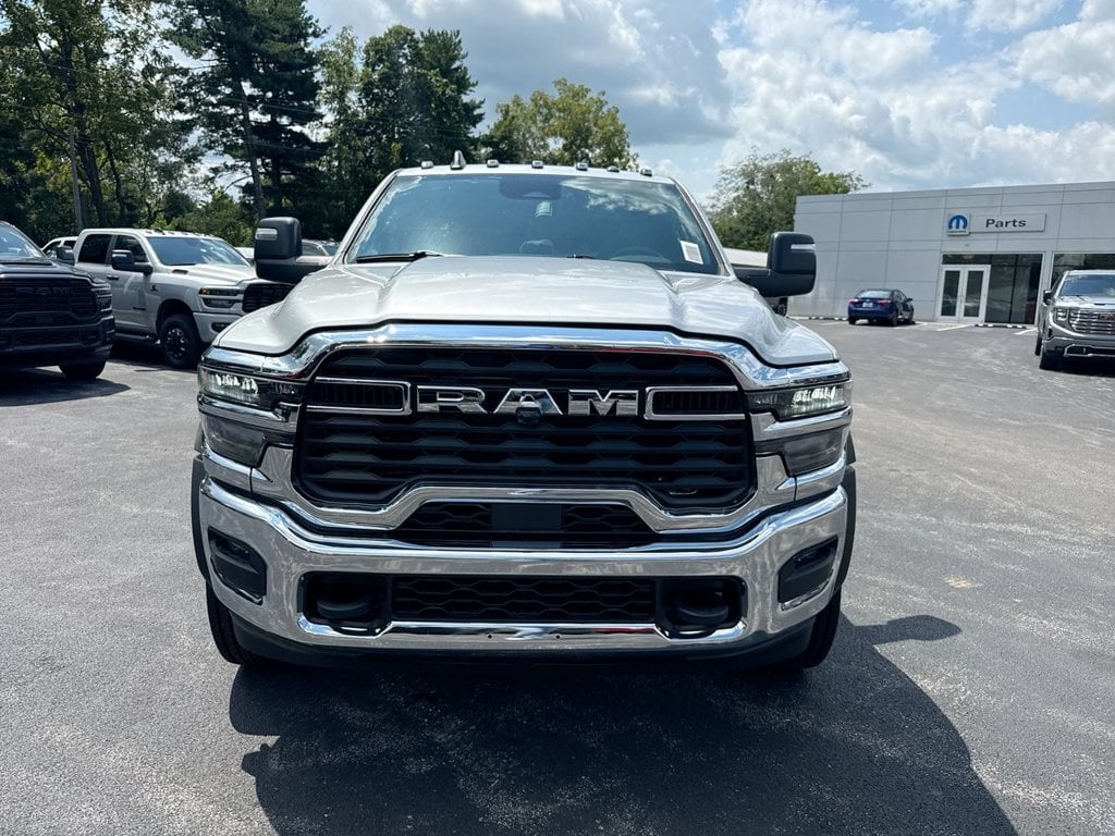 New 2026 Ram 4500HD Tradesman - photo - 15