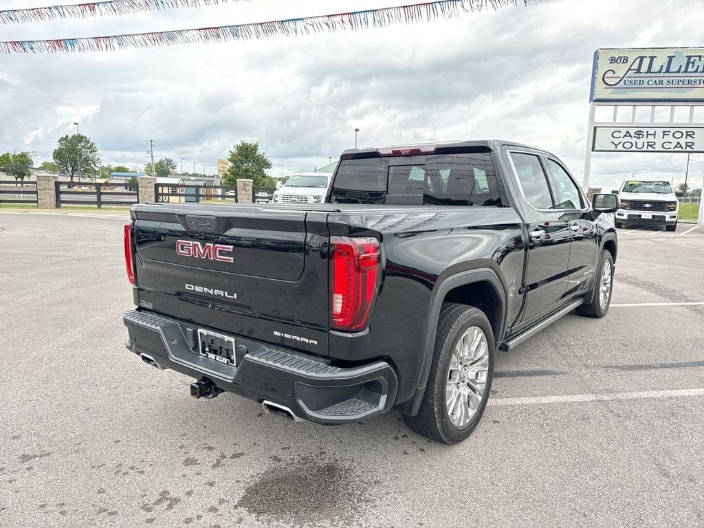 Pre-Owned 2021 GMC Sierra 1500 Denali - photo - 12