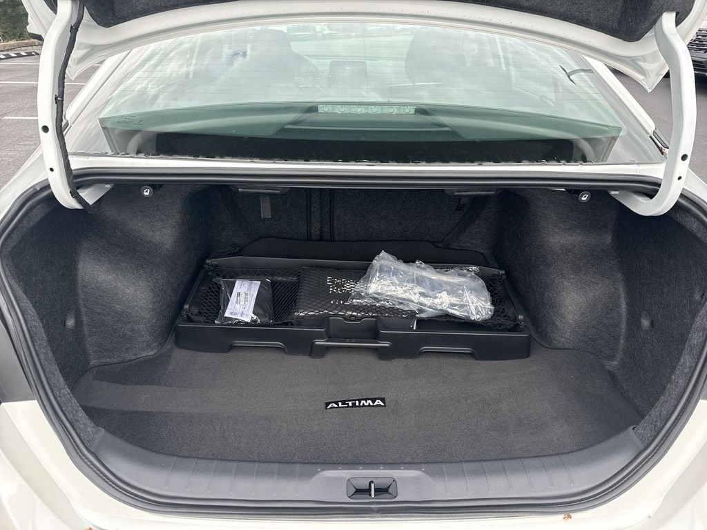 New 2026 Nissan Altima 2.5 SV - photo - 16
