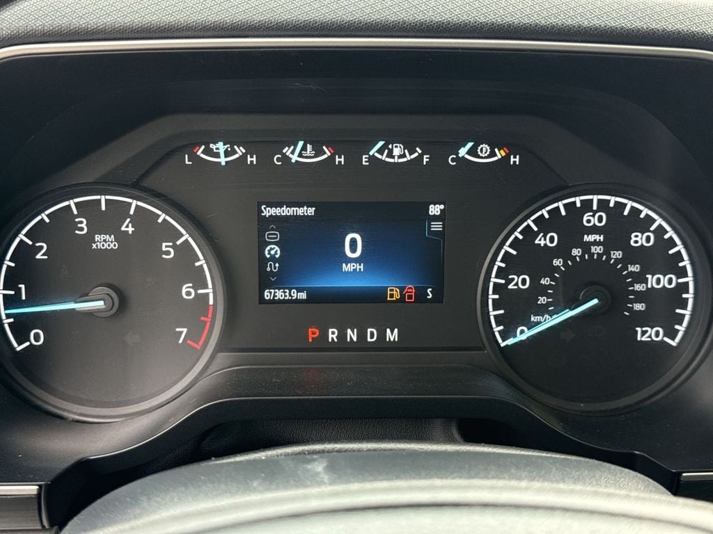 Pre-Owned 2022 Ford F-150 XLT - photo - 23