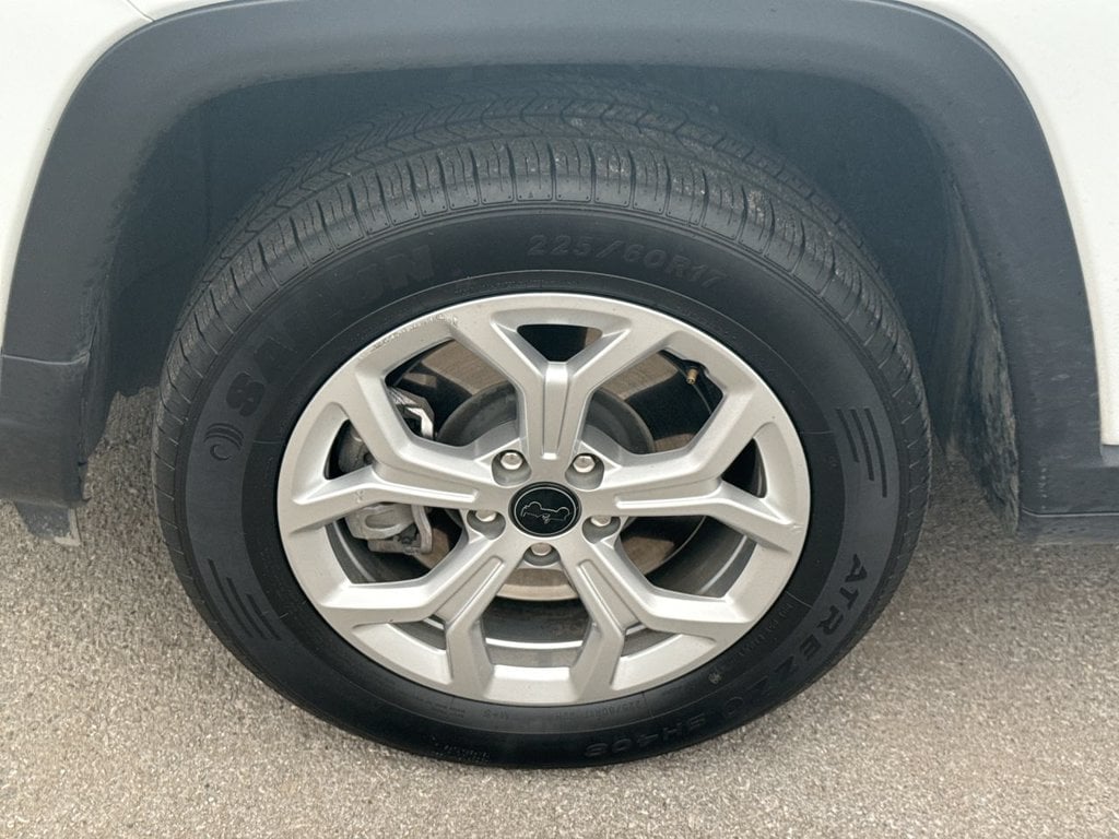 Pre-Owned 2025 Jeep Compass Latitude - photo - 9
