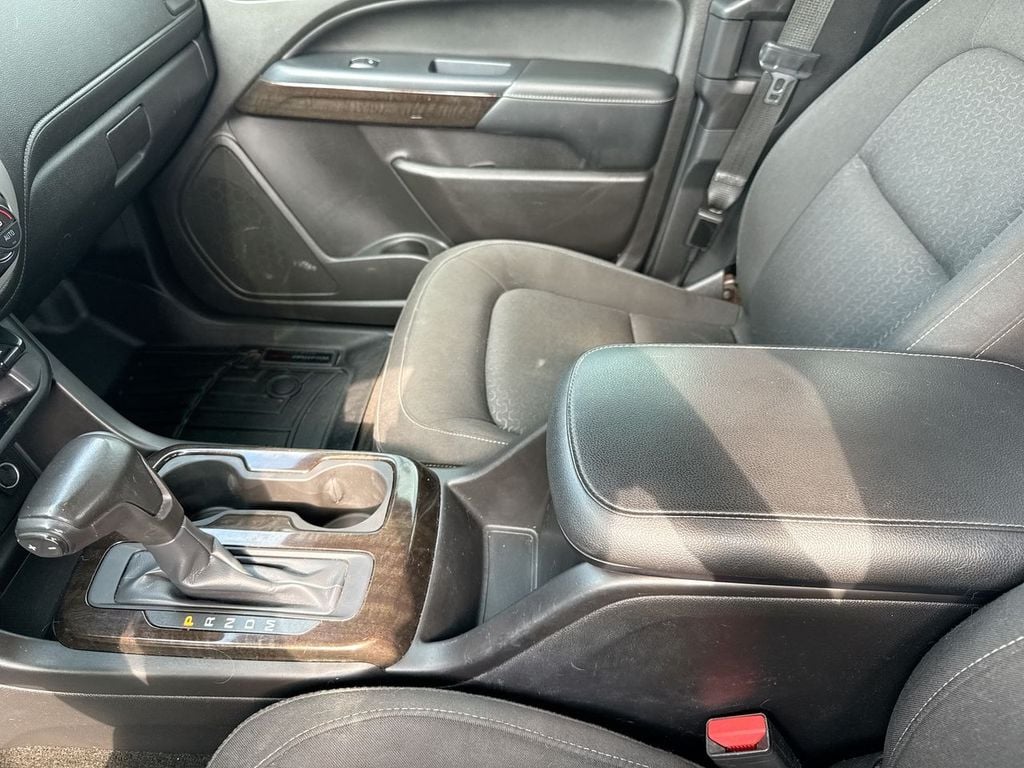 Pre-Owned 2015 GMC Canyon SLE1 - photo - 16