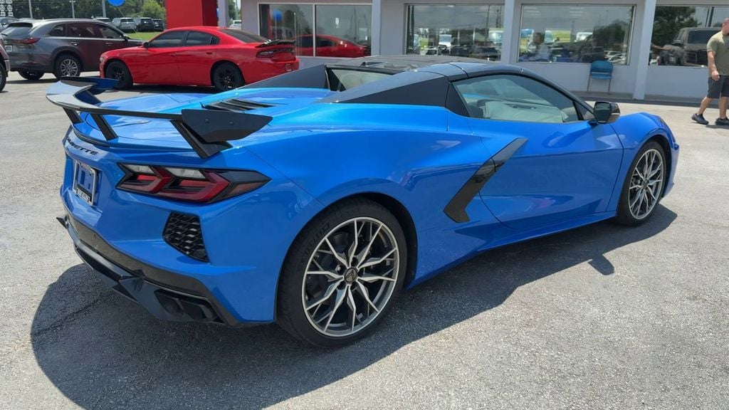 Pre-Owned 2025 Chevrolet Corvette Stingray - photo - 6