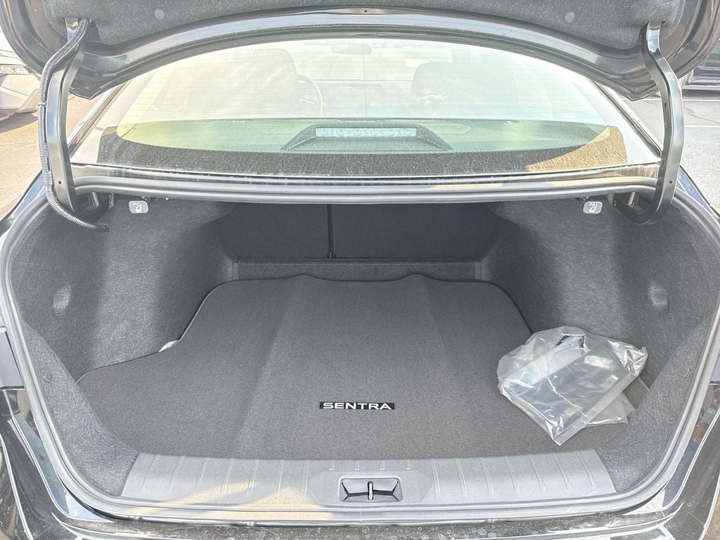 New 2027 Nissan Sentra S - photo - 16