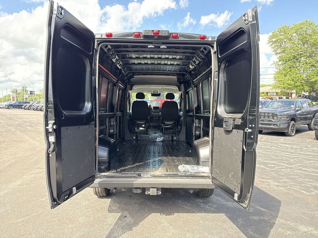 New 2026 Ram ProMaster 3500 High Roof - photo - 16