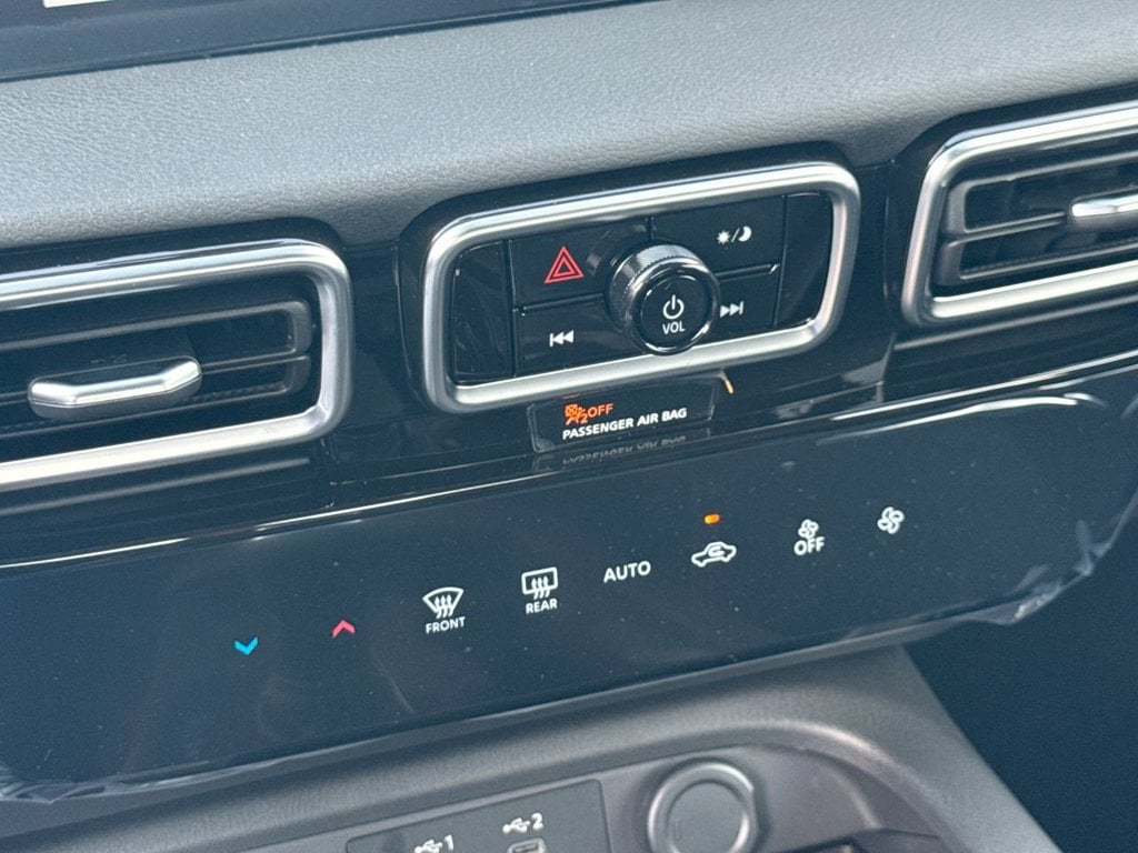 New 2027 Nissan Sentra SV - photo - 28
