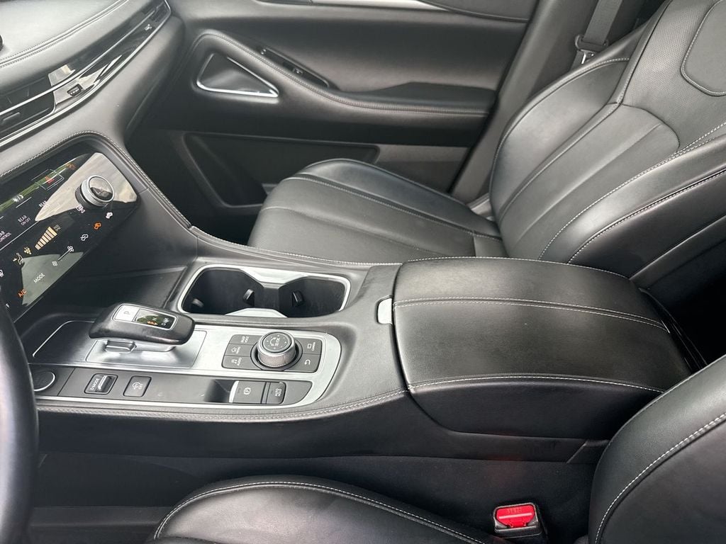Pre-Owned 2023 INFINITI QX60 Sensory - photo - 18