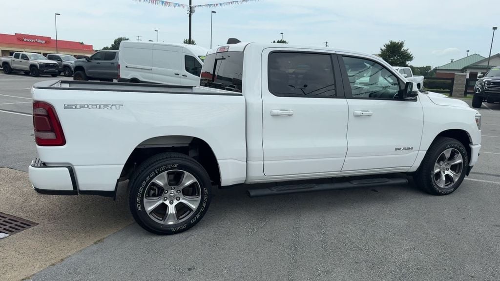Pre-Owned 2023 Ram 1500 Laramie - photo - 6