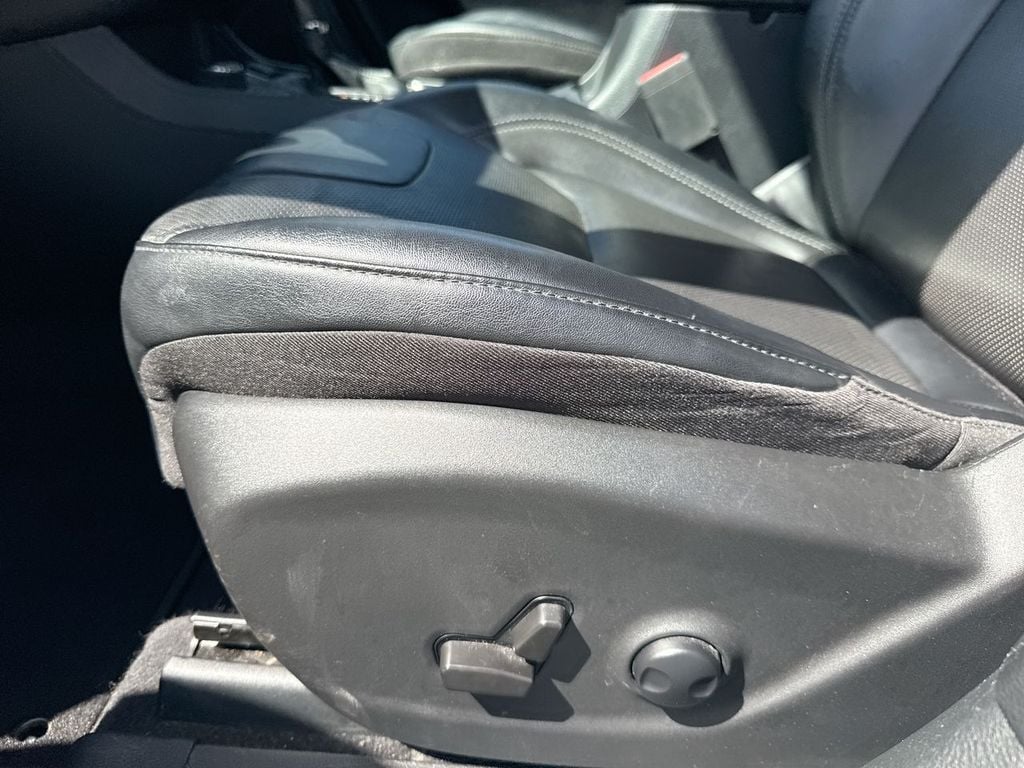 Pre-Owned 2022 Jeep Cherokee Latitude Lux - photo - 22