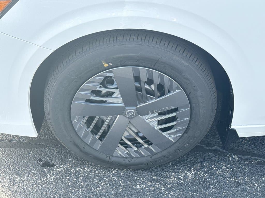 New 2027 Nissan Sentra S - photo - 9