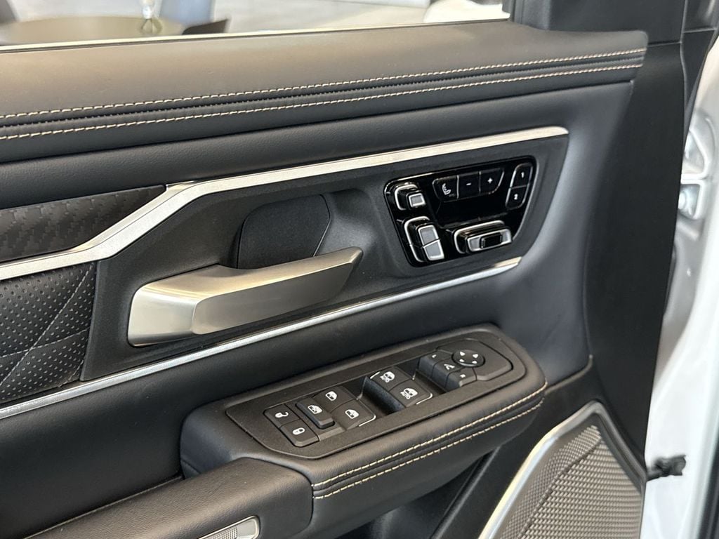 New 2026 Ram 1500 Tungsten - photo - 10