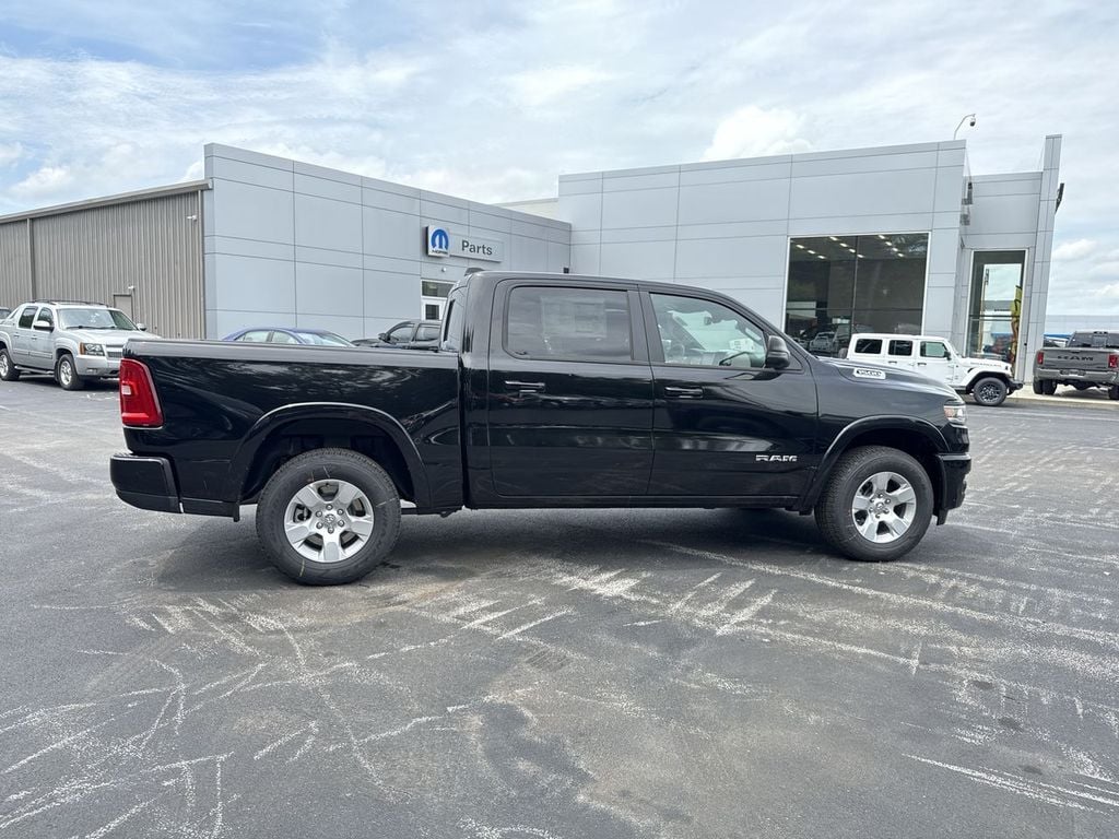 New 2026 Ram 1500 Big Horn/Lone Star - photo - 13