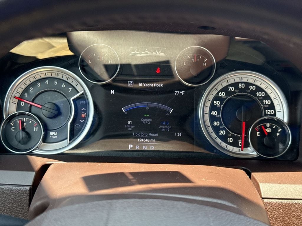 Pre-Owned 2016 Ram 1500 Laramie - photo - 15
