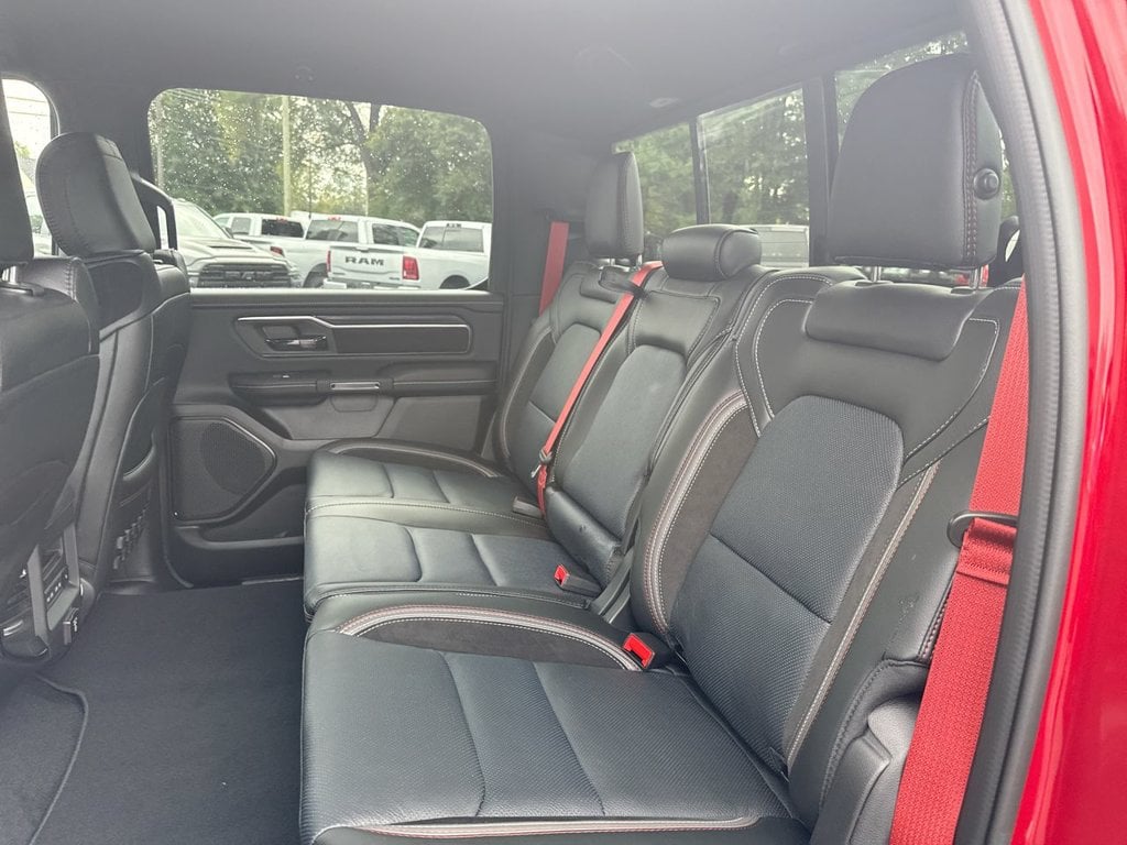 New 2026 Ram 1500 Laramie - photo - 18