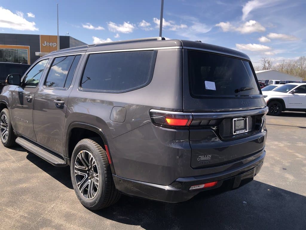 New 2026 Jeep Grand Wagoneer L - photo - 11